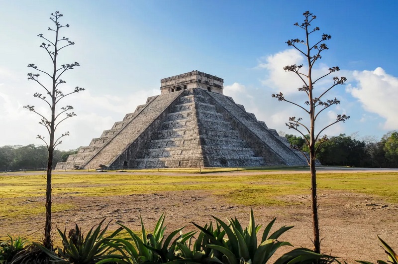 Habibi World Travel and Tour Chichen Itza